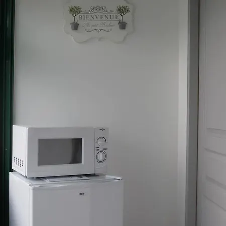 Les Victoriennes Bed & Breakfast 3*