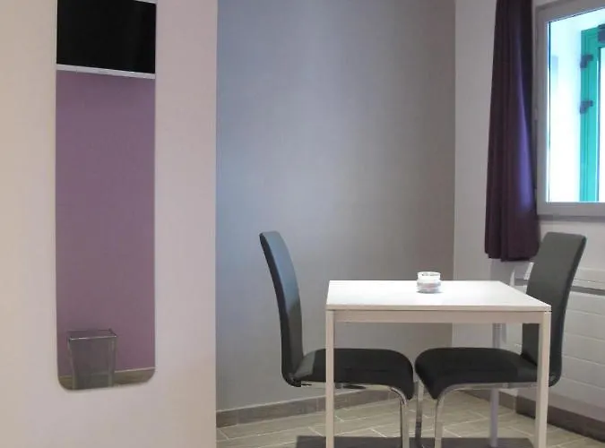 Les Victoriennes Alojamento de Acomodação e Pequeno-almoço 3*