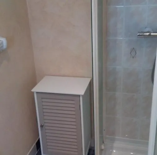 Les Victoriennes לינה וארוחת בוקר ורדון-סור-מוס