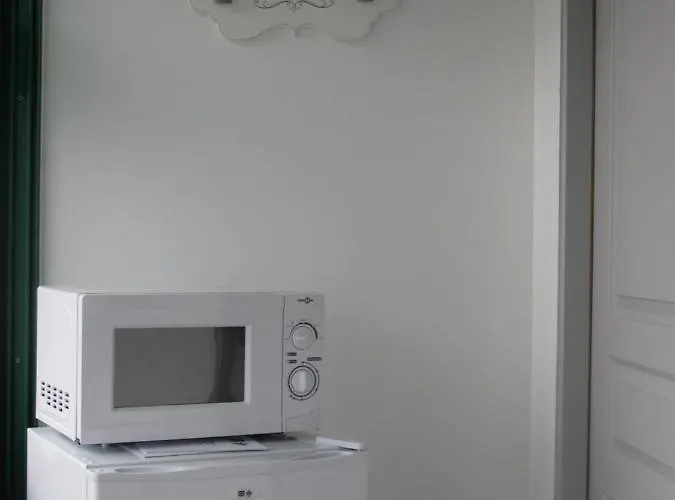 Les Victoriennes Alojamento de Acomodação e Pequeno-almoço 3*