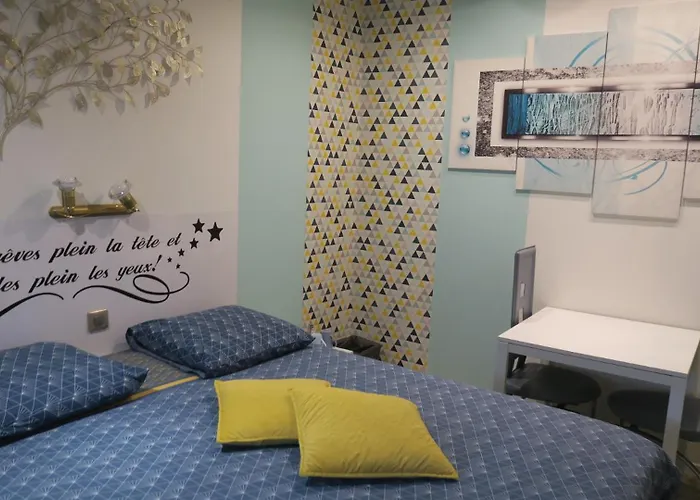 Alojamento de Acomodação e Pequeno-almoço Les Victoriennes 3*